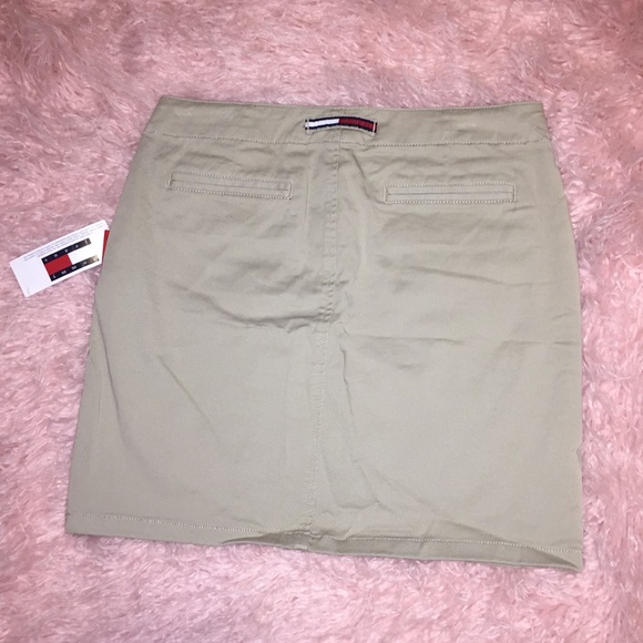 Retro 203 Tommy Hilfiger Khaki Skirt 